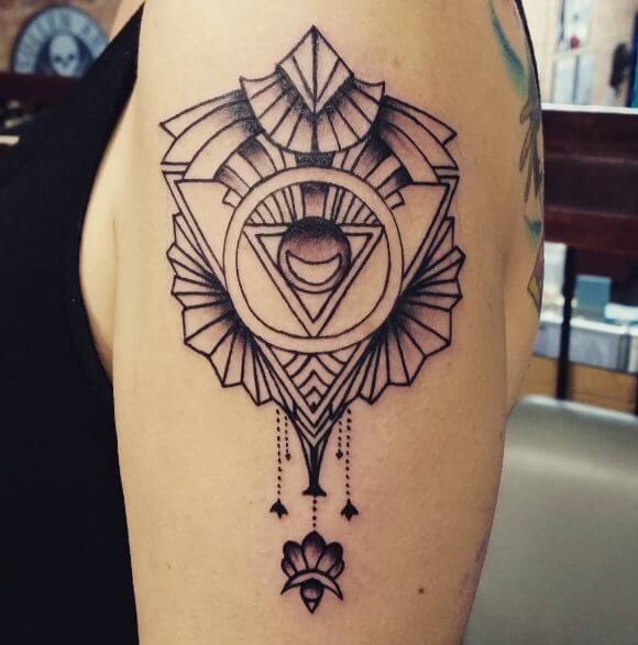 tatuagem triangulo 11