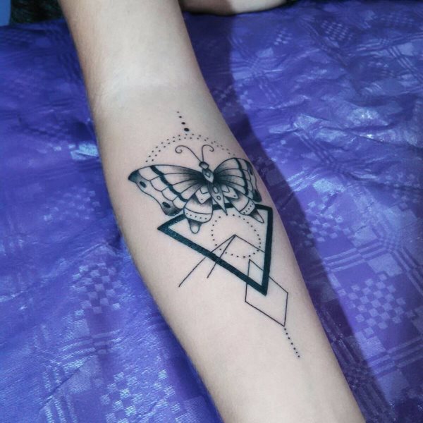 tatuagem triangulo 135