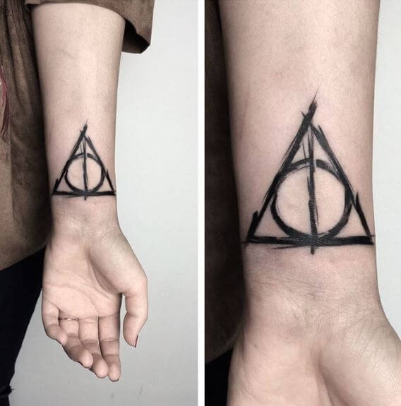 tatuagem triangulo 17