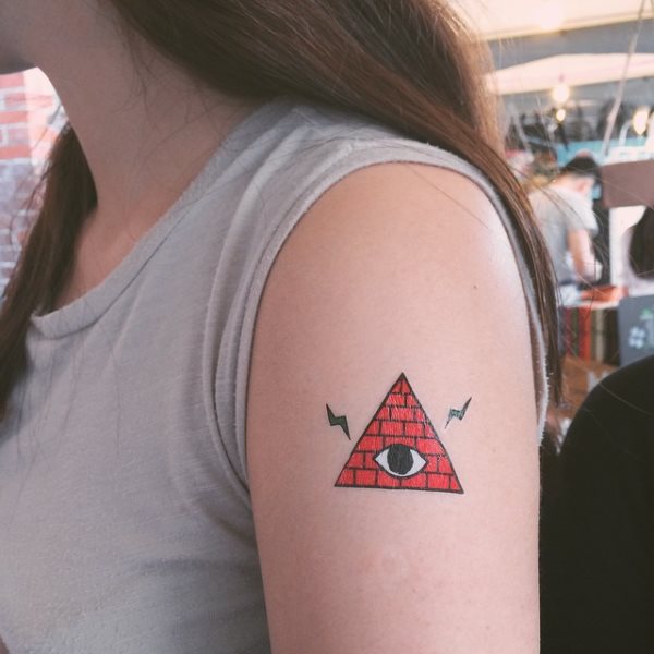 tatuagem triangulo 179