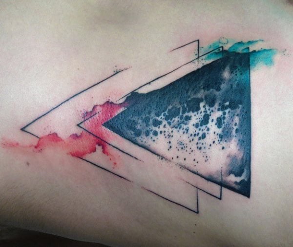 tatuagem triangulo 181