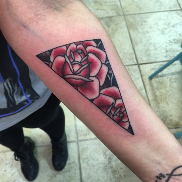 tatuagem triangulo 183