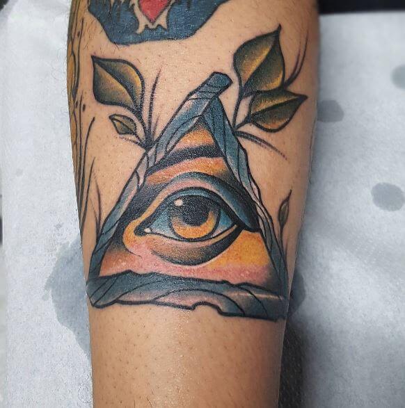 tatuagem triangulo 19