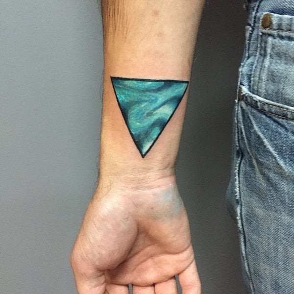 tatuagem triangulo 81