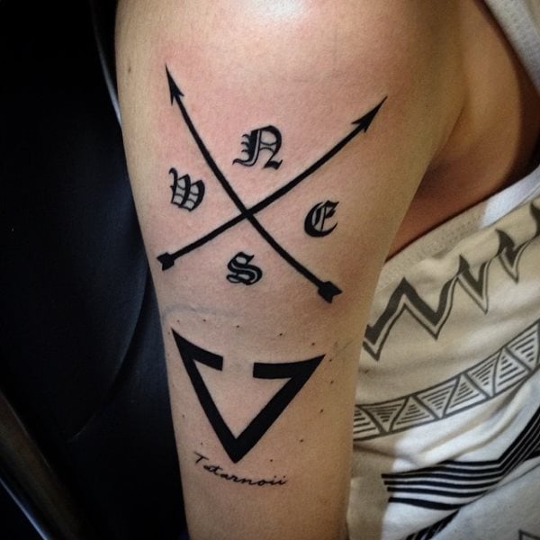 tatuagem triangulo 99